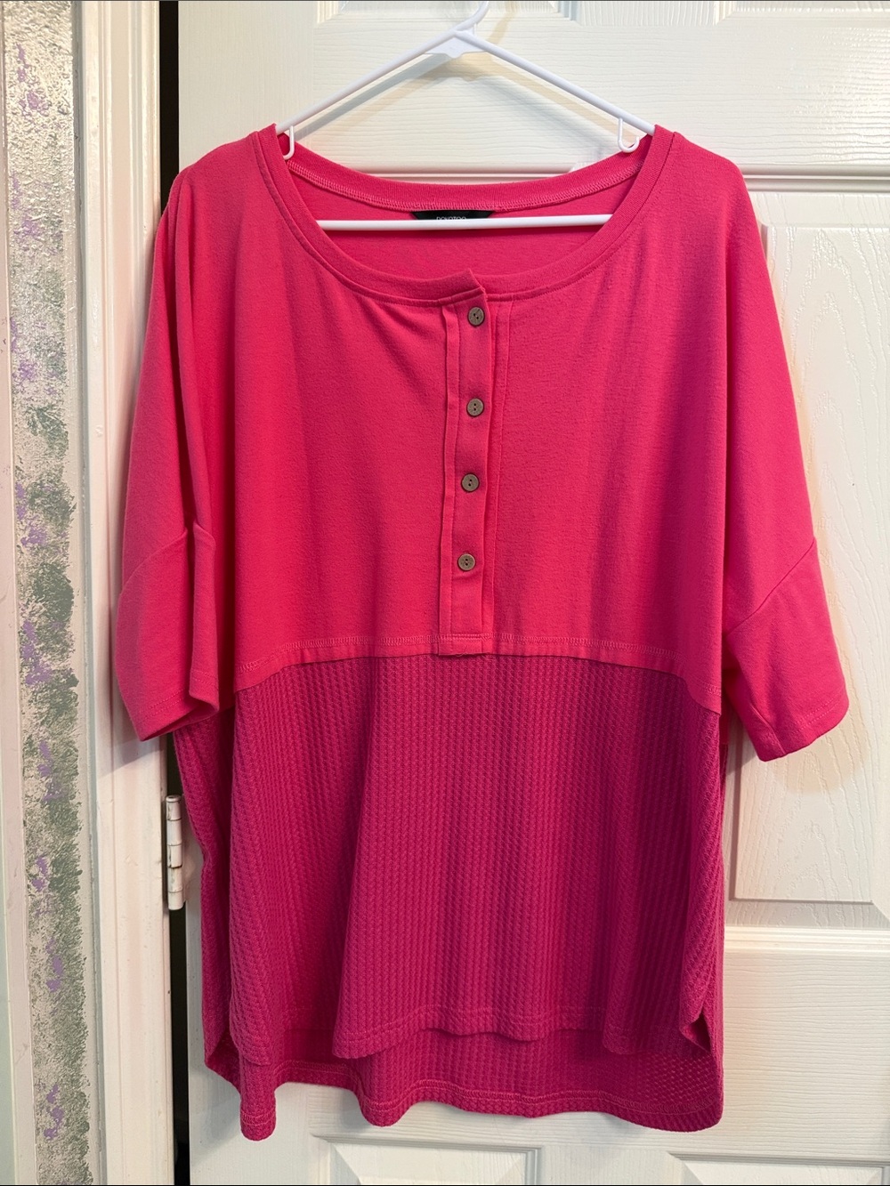 Relaxed Two-Tone Henley Tee in Hot Pink
